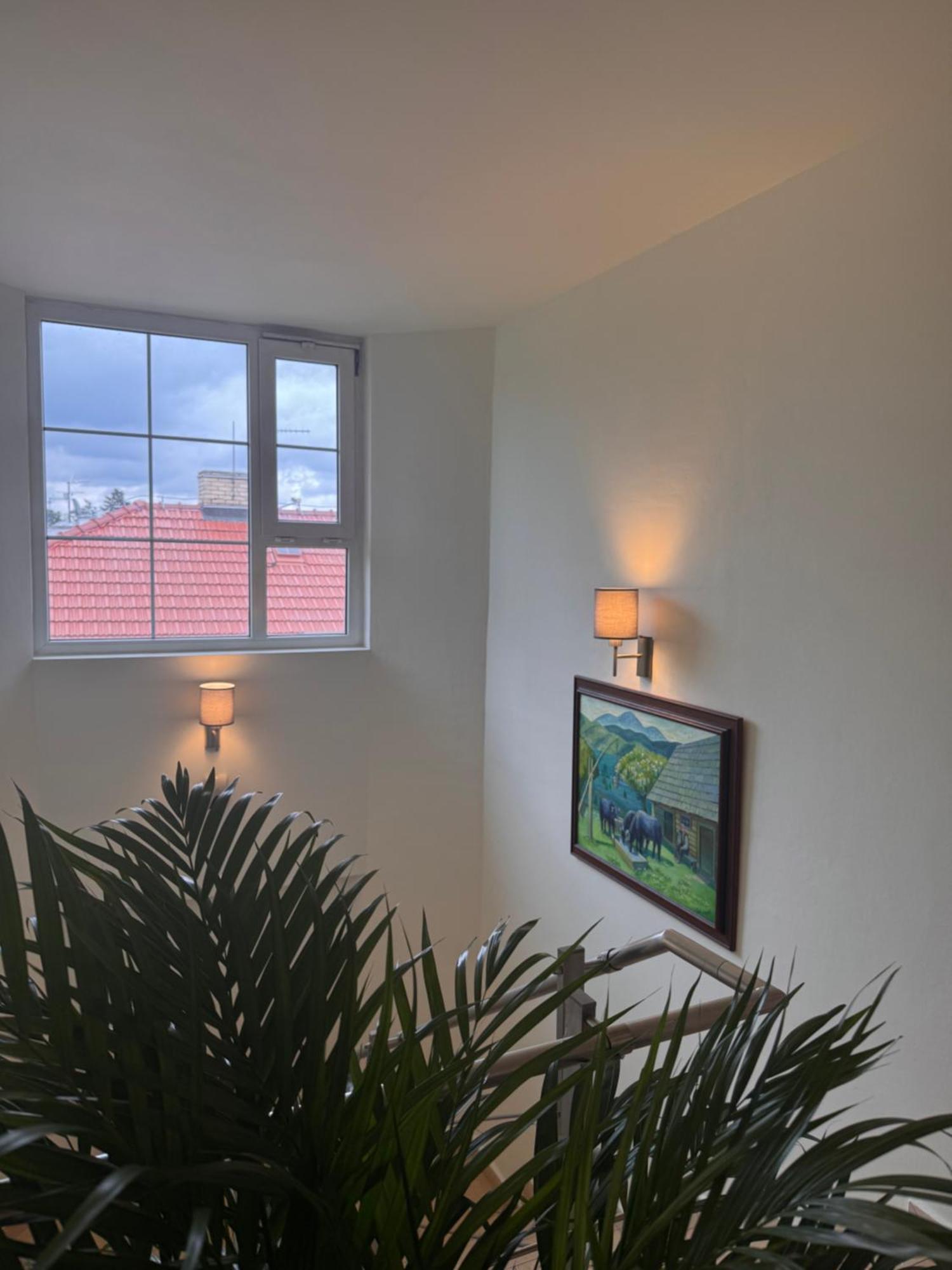 Diamondvilla, 4 Bedroom Apartment, Garden & Spa Прага Екстериор снимка