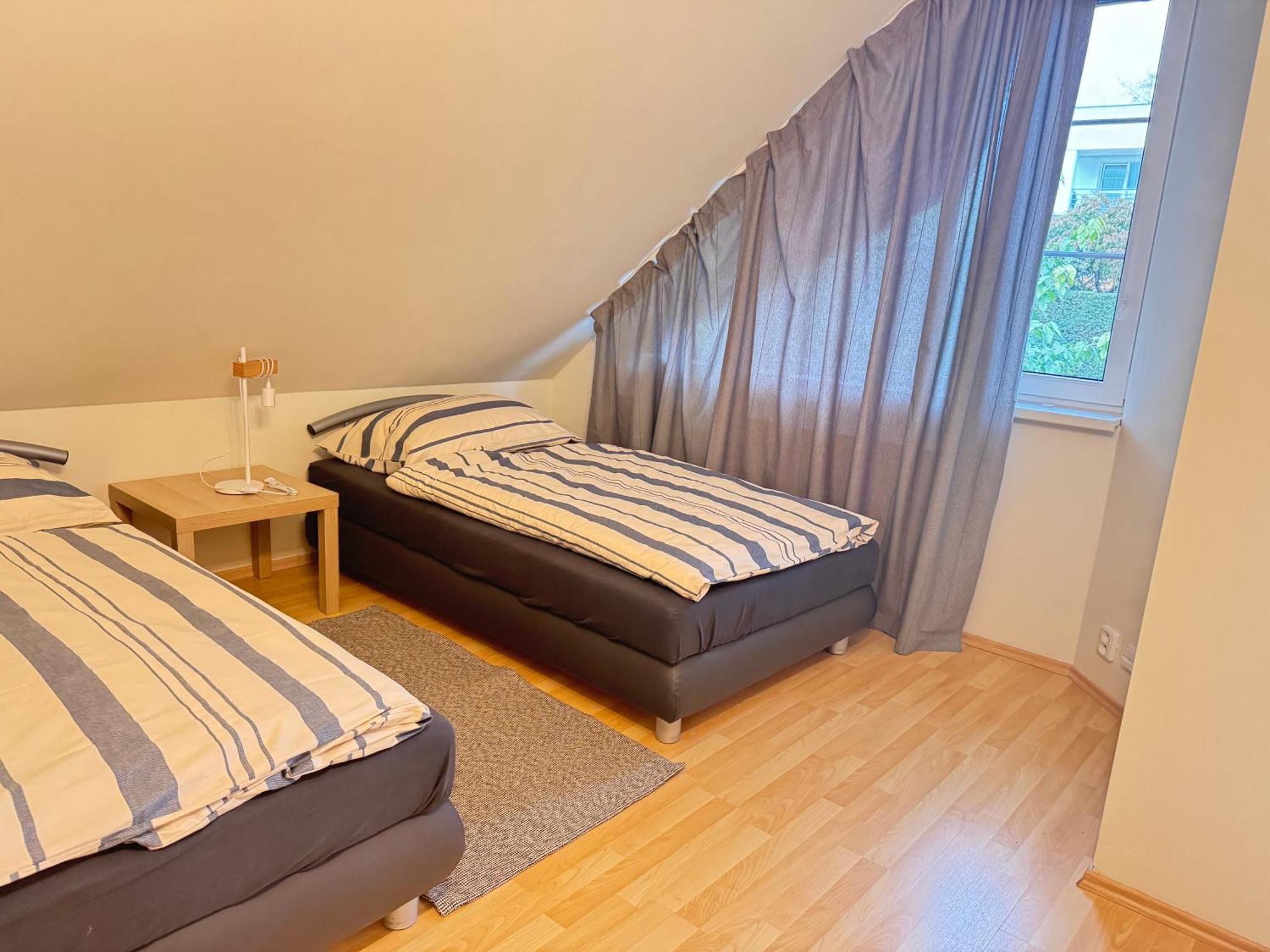 Diamondvilla, 4 Bedroom Apartment, Garden & Spa Прага Екстериор снимка
