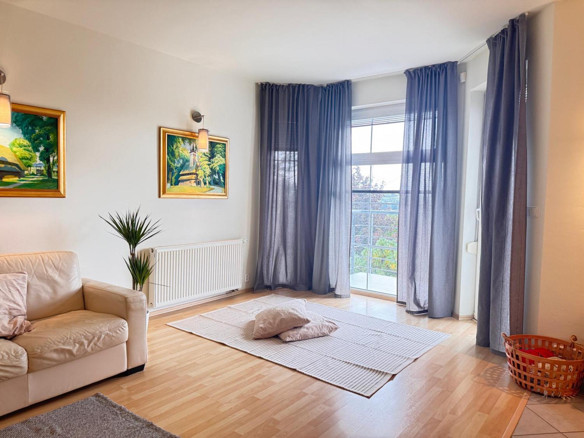 Diamondvilla, 4 Bedroom Apartment, Garden & Spa Прага Екстериор снимка