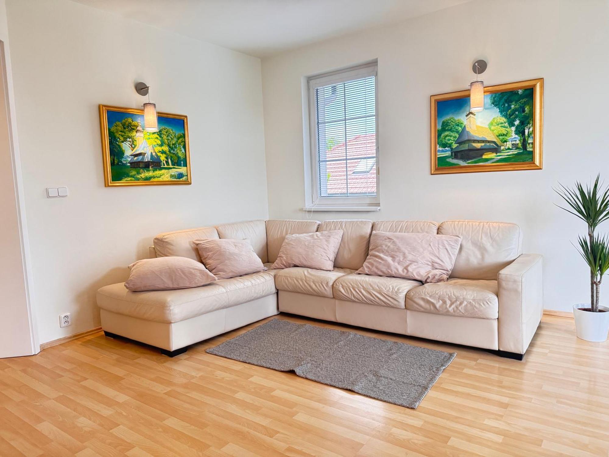 Diamondvilla, 4 Bedroom Apartment, Garden & Spa Прага Екстериор снимка